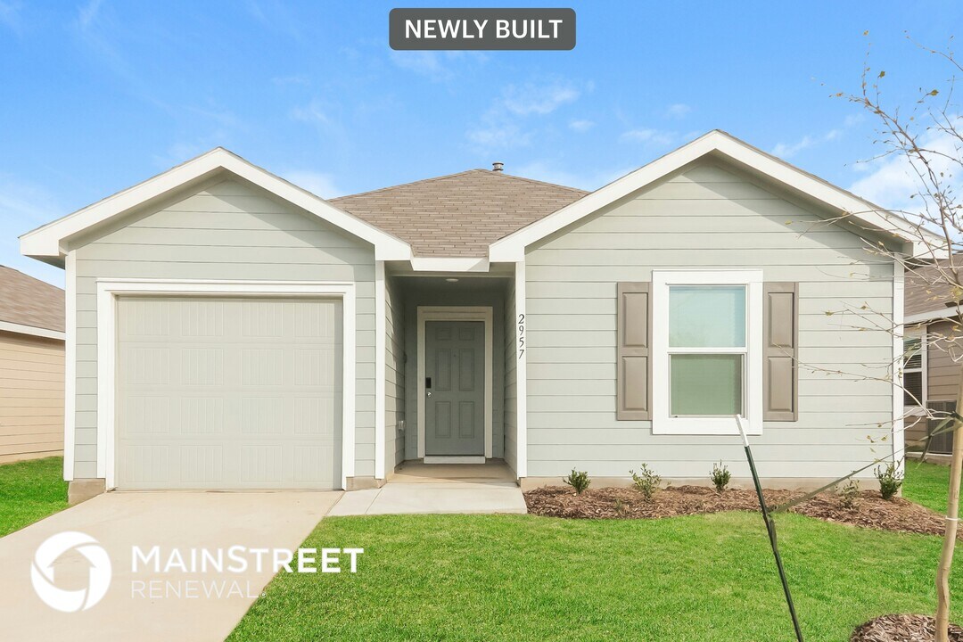 2957 Wallace Wls Ct in Crandall, TX - Building Photo