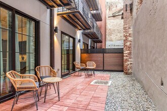 611 Commerce St in New Orleans, LA - Building Photo - Building Photo