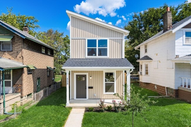 property at 858 E Starr Ave