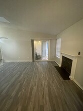611 Bluff Ct in Virginia Beach, VA - Building Photo - Building Photo