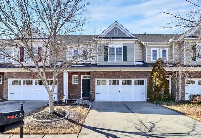 property at 6729 Dusty Saddle Rd