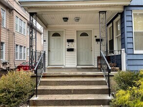 14 Walden St in Hamden, CT - Building Photo - Building Photo