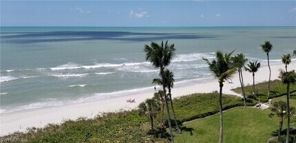 10475 Gulf Shore Dr in Naples, FL - Building Photo - Building Photo