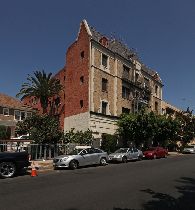 St. Andrews Manor Apartments - Charming Apartments in Los Angeles, CA - Foto de edificio