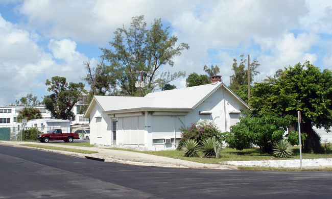 Orange Grove Mobile Home Park in Lake Worth, FL - Building Photo - Building Photo