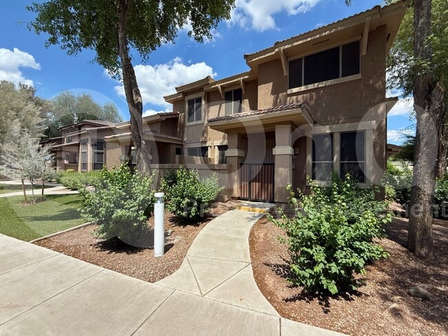 1225 N 36th St in Phoenix, AZ - Building Photo - Building Photo