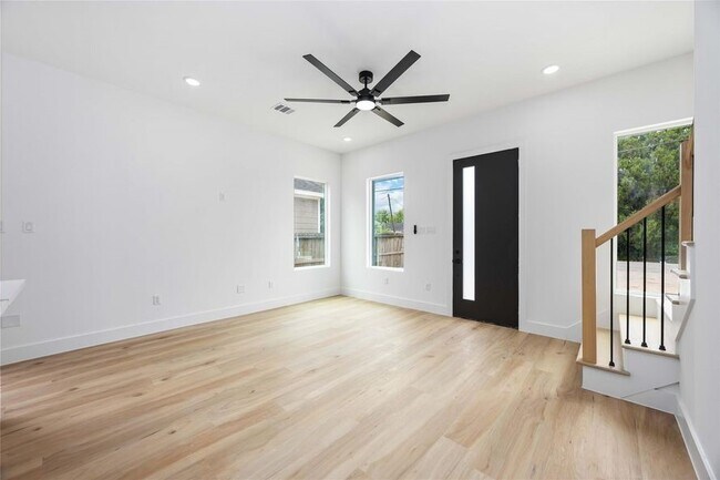 4337 Clover St in Houston, TX - Building Photo - Building Photo