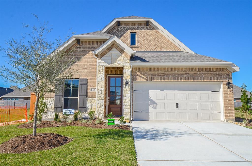 8719 Blue Coral Ln in Cypress, TX - Building Photo