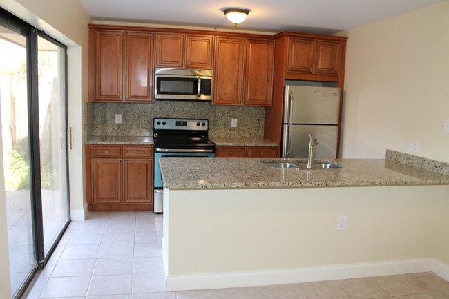 709 Mill Valley Pl in West Palm Beach, FL - Foto de edificio - Building Photo
