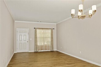 1975 Hoods Fort Cir NW in Kennesaw, GA - Building Photo - Building Photo