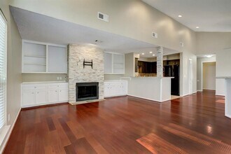 11126 Twain Dr in Montgomery, TX - Building Photo - Building Photo