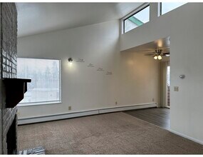 2201 E 66th Ave in Anchorage, AK - Building Photo - Building Photo
