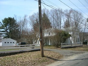 267 Rockwell St in Winchester, CT - Building Photo - Building Photo