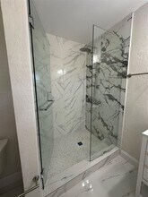 1783 Lauderdale Manor Dr in Fort Lauderdale, FL - Building Photo - Building Photo