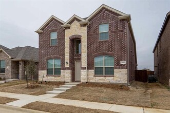 2277 Obsidian Dr in Aubrey, TX - Building Photo - Building Photo