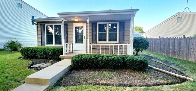 property at 881 Manchester Course