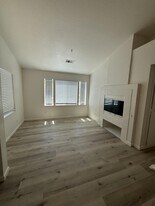 7003 Rodling Dr in San Jose, CA - Building Photo