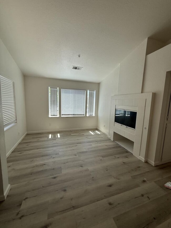 property at 7003 Rodling Dr