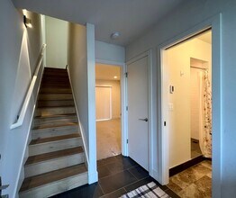 9224 35th Ave SW in Seattle, WA - Building Photo - Building Photo