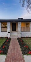 3226 E Virginia Ave, Unit 1st in Phoenix, AZ - Building Photo