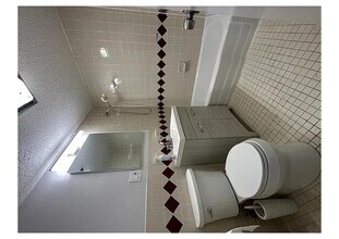 26 Waverly St, Unit 206 in Boston, MA - Building Photo - Building Photo