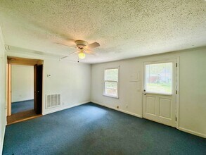 223 Myrtle Ave in Wilmington, NC - Building Photo - Building Photo