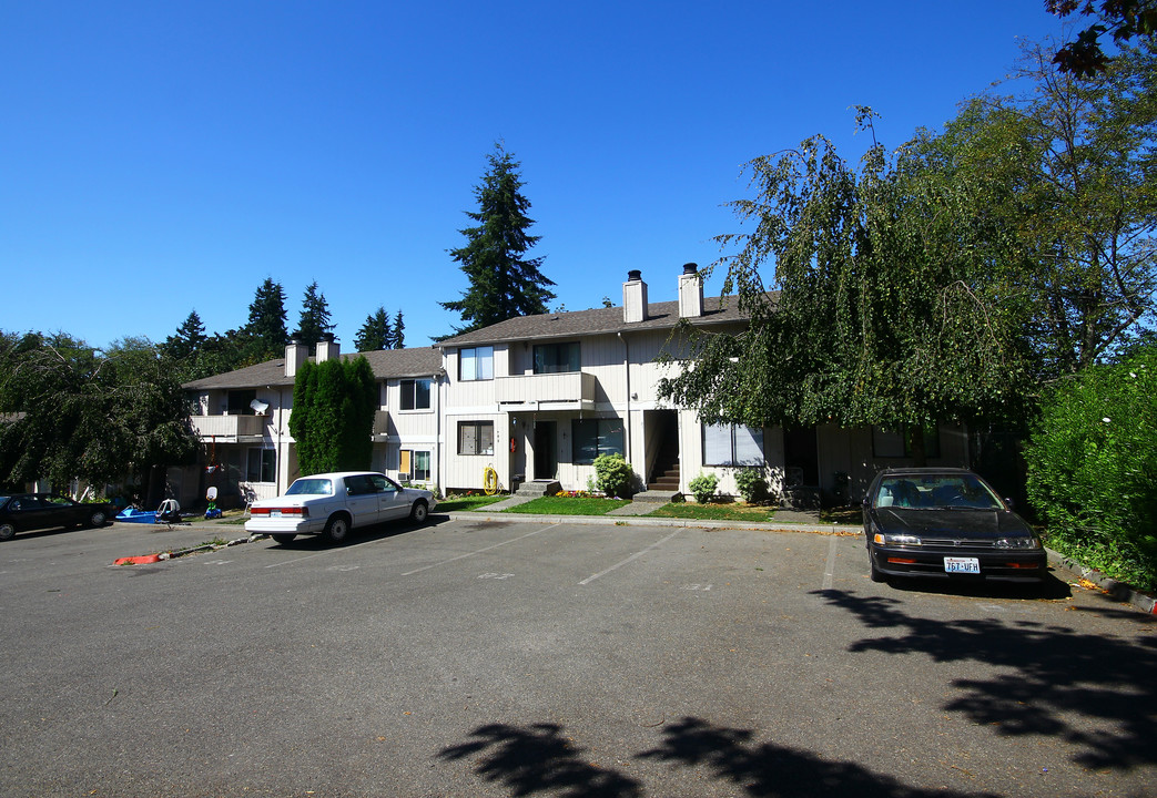 Mt View Apartments in Lynnwood, WA - Building Photo