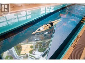 89 Nelson St. in Vancouver, BC - Building Photo