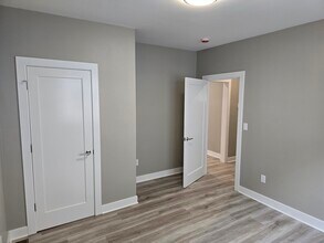 39 Fiske St in Waltham, MA - Foto de edificio - Building Photo