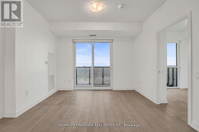 8 Nahani Way in Mississauga, ON - Building Photo - Building Photo