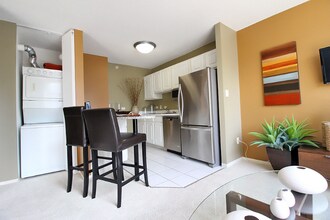 708 N State St in Chicago, IL - Building Photo - Building Photo