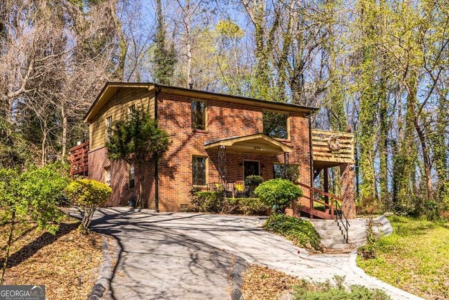 property at 1570 Spring Ln NW