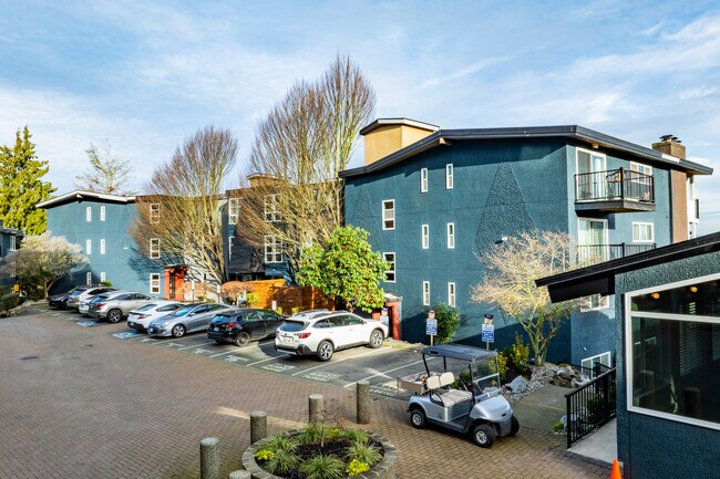 Arrive Magnolia in Seattle, WA - Foto de edificio - Building Photo