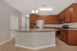 6321 S Station Sq in Davie, FL - Building Photo - Building Photo