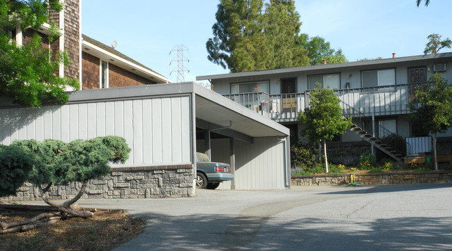 Hill Side in Morgan Hill, CA - Foto de edificio - Building Photo