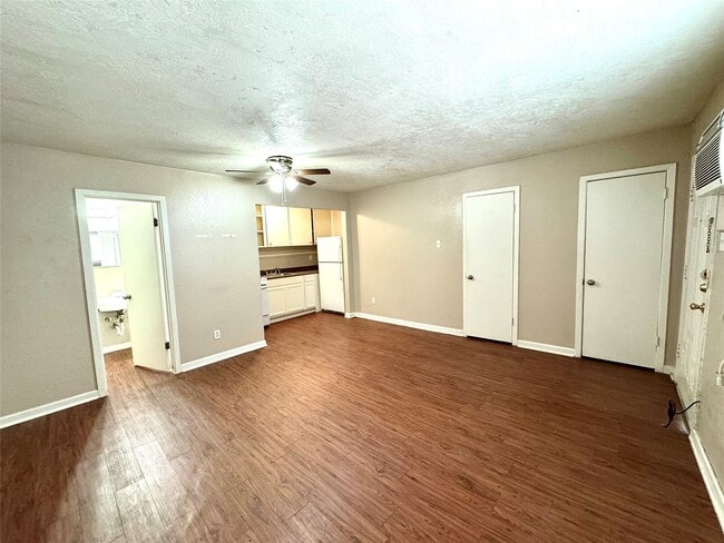 property at 1756 W Main St