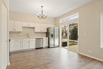 2815 Alameda Ct in Naperville, IL - Building Photo - Building Photo