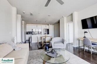 5810 Worth Pkwy in San Antonio, TX - Building Photo - Building Photo