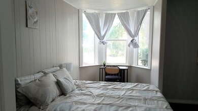 939 Duke St in Cambridge, ON - Building Photo - Building Photo