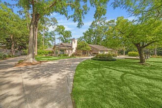 614 Saddlewood Ln in Houston, TX - Building Photo - Building Photo