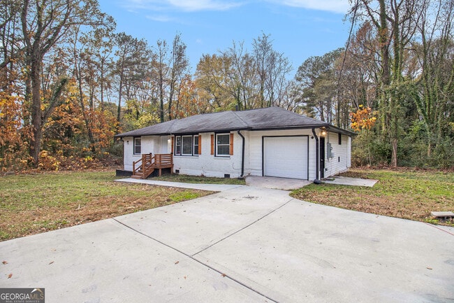 property at 2087 Austin Dr