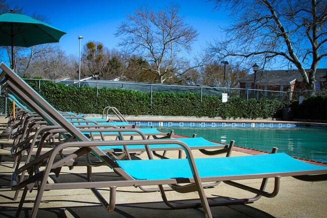 Welcome Home to The Grand at Mallard Manor! in Portsmouth, VA - Building Photo - Building Photo