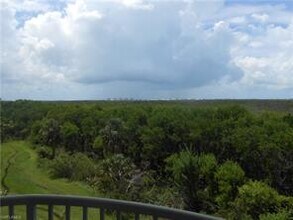 4811 Island Pond Ct-Unit -304 in Bonita Springs, FL - Building Photo - Building Photo