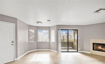 5002 S Rainbow Blvd in Las Vegas, NV - Building Photo - Building Photo