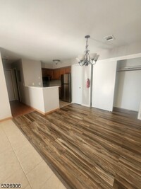 21 Tansy Ct in Bedminster, NJ - Building Photo - Building Photo