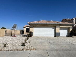 11704 Justine Way in Adelanto, CA - Building Photo - Building Photo