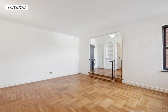 95 Park Terrace E in New York, NY - Building Photo - Building Photo