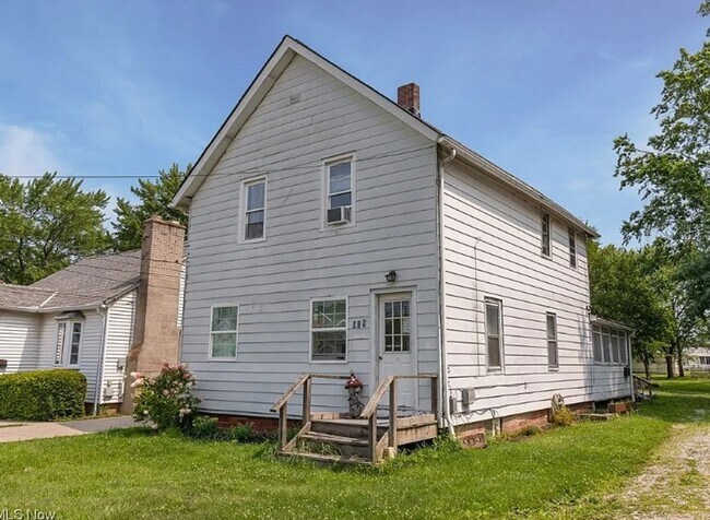 929 Worden Rd in Wickliffe, OH - Building Photo - Building Photo