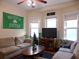 71 Hillside St in Boston, MA - Building Photo