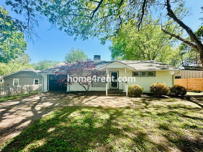 property at 7620 Mohawk Dr